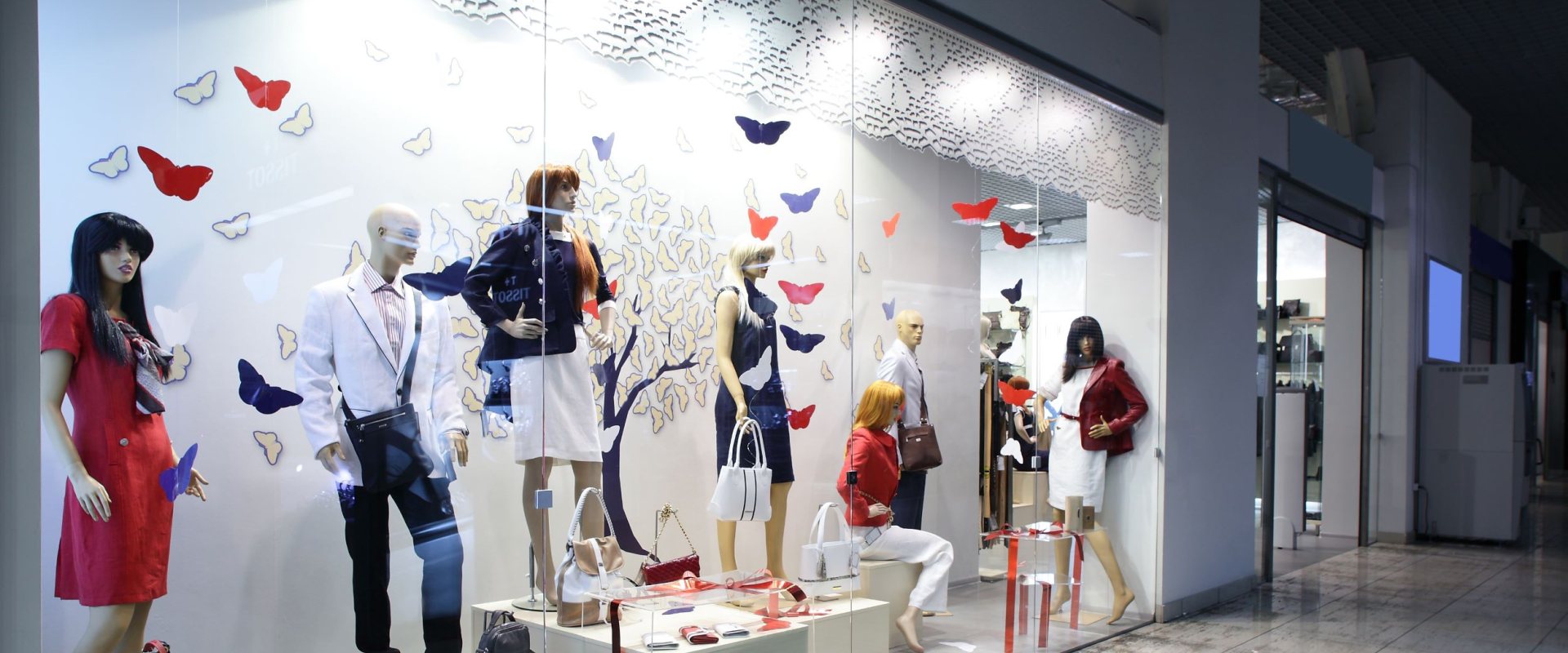 Improve Visual Merchandising Skills